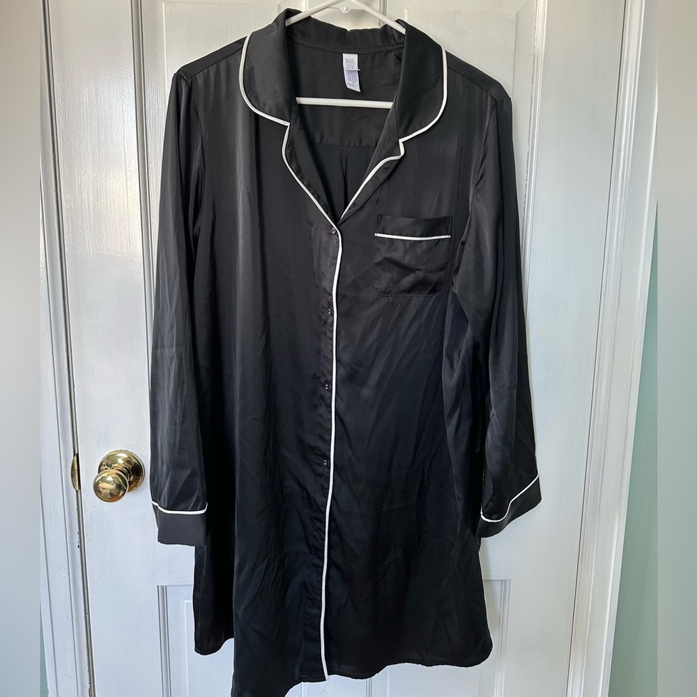 Stars Above Black Satin Pajama Nightshirt with White Trim
